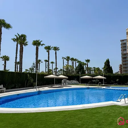 Mare Aureum Apartment *